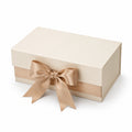 Scatola regalo 30 x 22 x 12 cm in cartone avorio con nastro satinato beige stile elegante