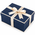 Scatola regalo 30 x 20 x 12 cm in cartone blu navy con nastro satinato beige - confezione elegante